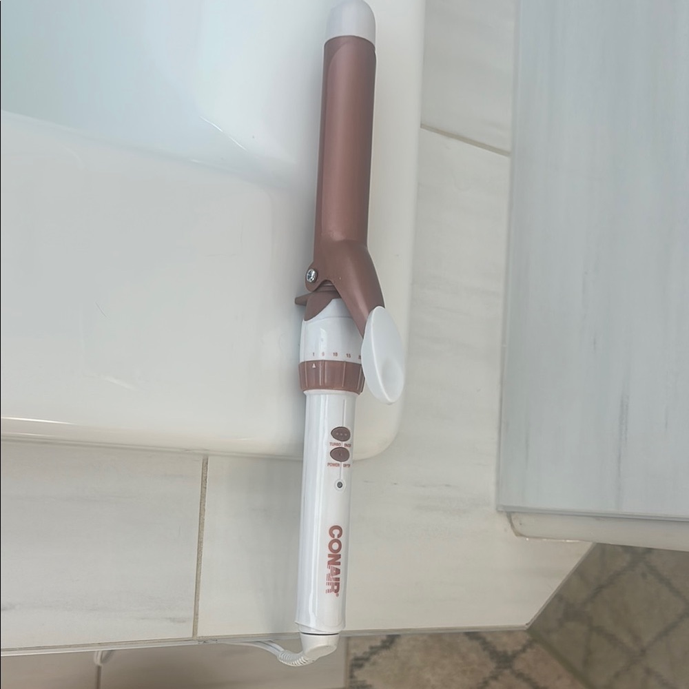 Conair Curling Iron in White and Bronze
